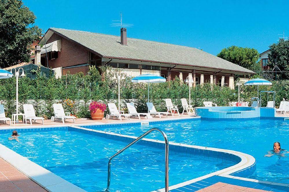 San Mauro Mare Hotel Fabio מראה חיצוני תמונה