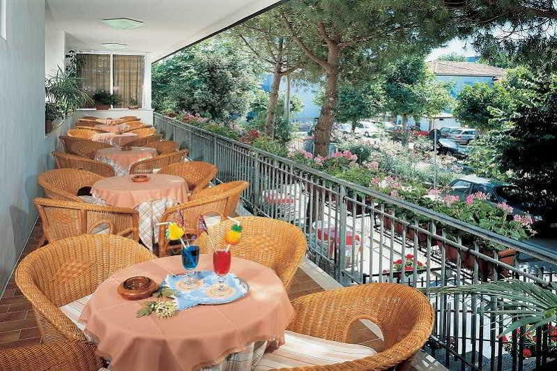 San Mauro Mare Hotel Fabio מראה חיצוני תמונה